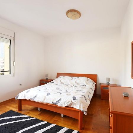 Apartment Gold 波德戈里察 外观 照片